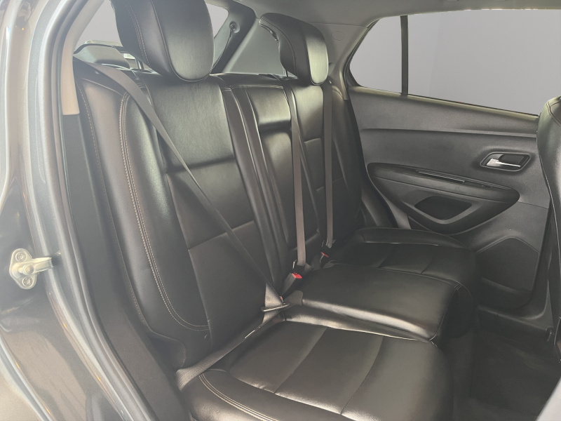Chevrolet Trax  5 pts. Premier, 1.8l, TA, piel, QC, f. niebla, RA-18 (línea anterior) 2020